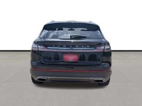 Used 2023 Lincoln Nautilus Reserve w/ Luxury Package AWD/4WD image 6