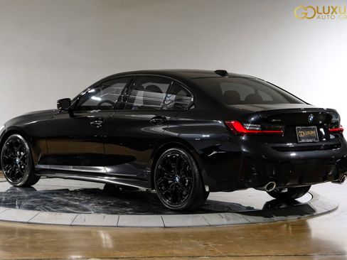 Used 2025 BMW 330i xDrive Sedan image 12