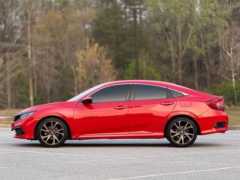 Used 2019 Honda Civic Sport image 9