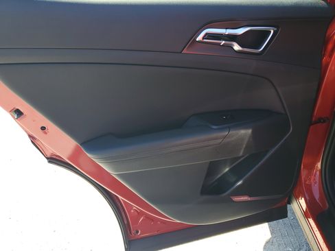 New 2026 Kia Sportage SX image 29