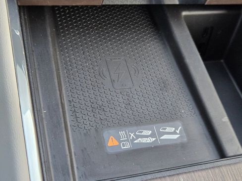 New 2026 GMC Acadia Denali w/ Super Cruise Package image 28