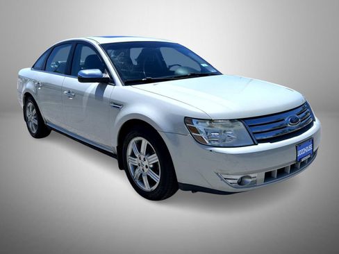 Used 2008 Ford Taurus Limited FWD image 3