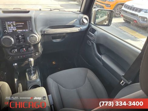 Used 2016 Jeep Wrangler Unlimited Sport w/ Quick Order Package 24S AWD/4WD image 12