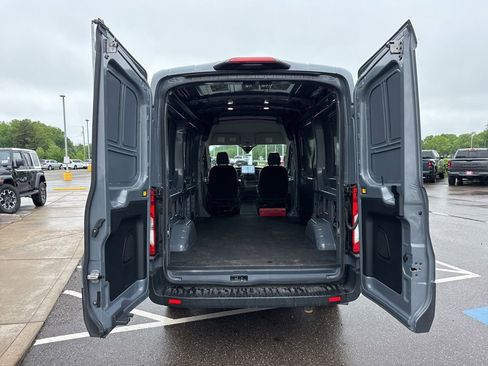 Used 2022 Ford Transit 150 Medium Roof AWD image 8