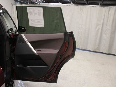 Used 2025 BMW iX xDrive50 image 26