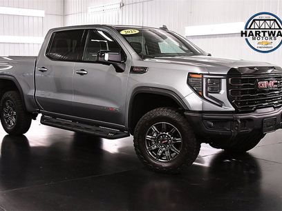 Used 2025 GMC Sierra 1500 AT4X