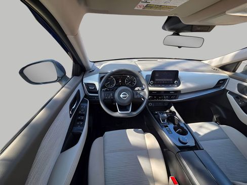 Used 2023 Nissan Rogue SV image 13