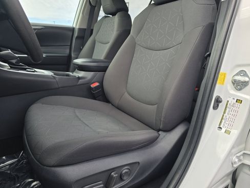 Used 2023 Toyota RAV4 Woodland Edition image 23