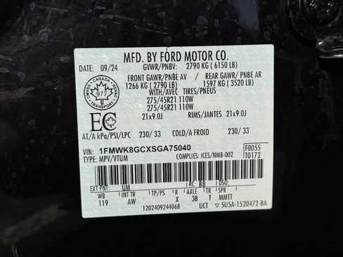 Used 2025 Ford Explorer ST AWD/4WD image 27