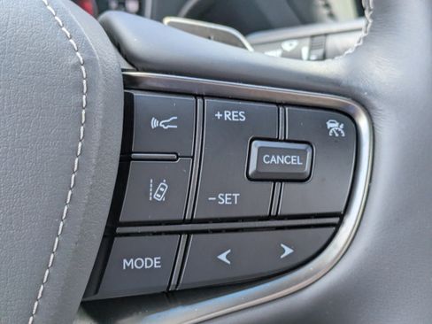 Used 2023 Lexus LS 500 w/ Interior Upgrade Package image 24