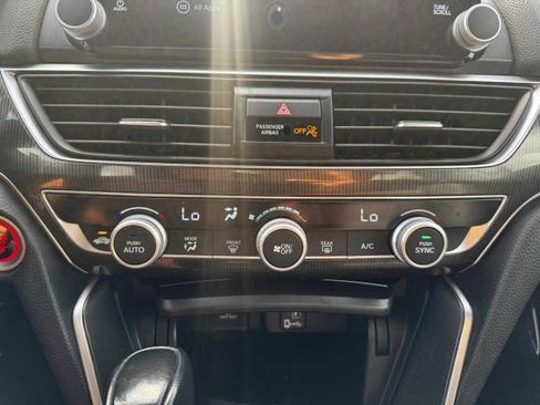 Used 2019 Honda Accord Sport image 27