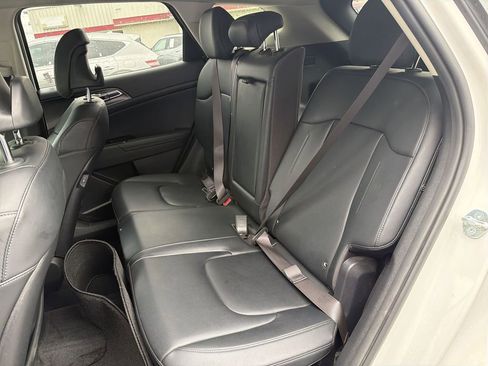 Used 2023 Kia Sportage EX w/ EX Premium Package AWD/4WD image 23