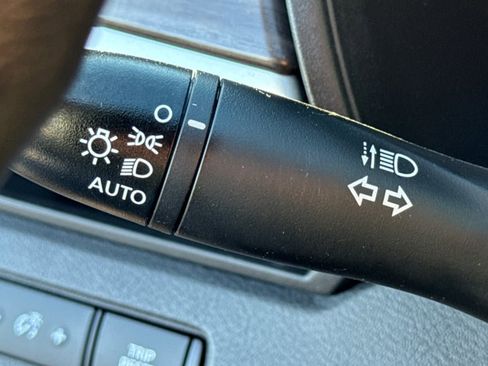 Used 2023 Nissan Altima 2.5 SV image 17