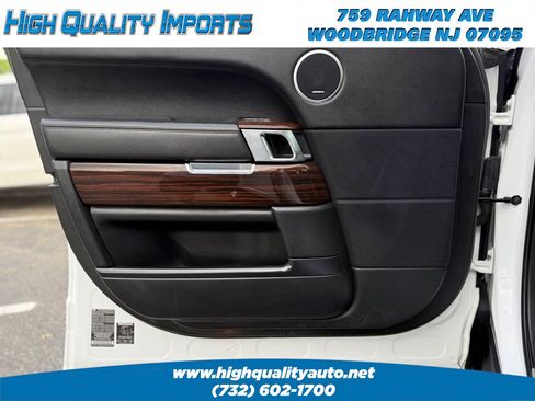 Used 2013 Land Rover Range Rover HSE AWD/4WD image 46
