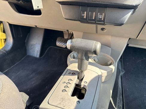 Used 2005 Volkswagen Beetle GLS image 14