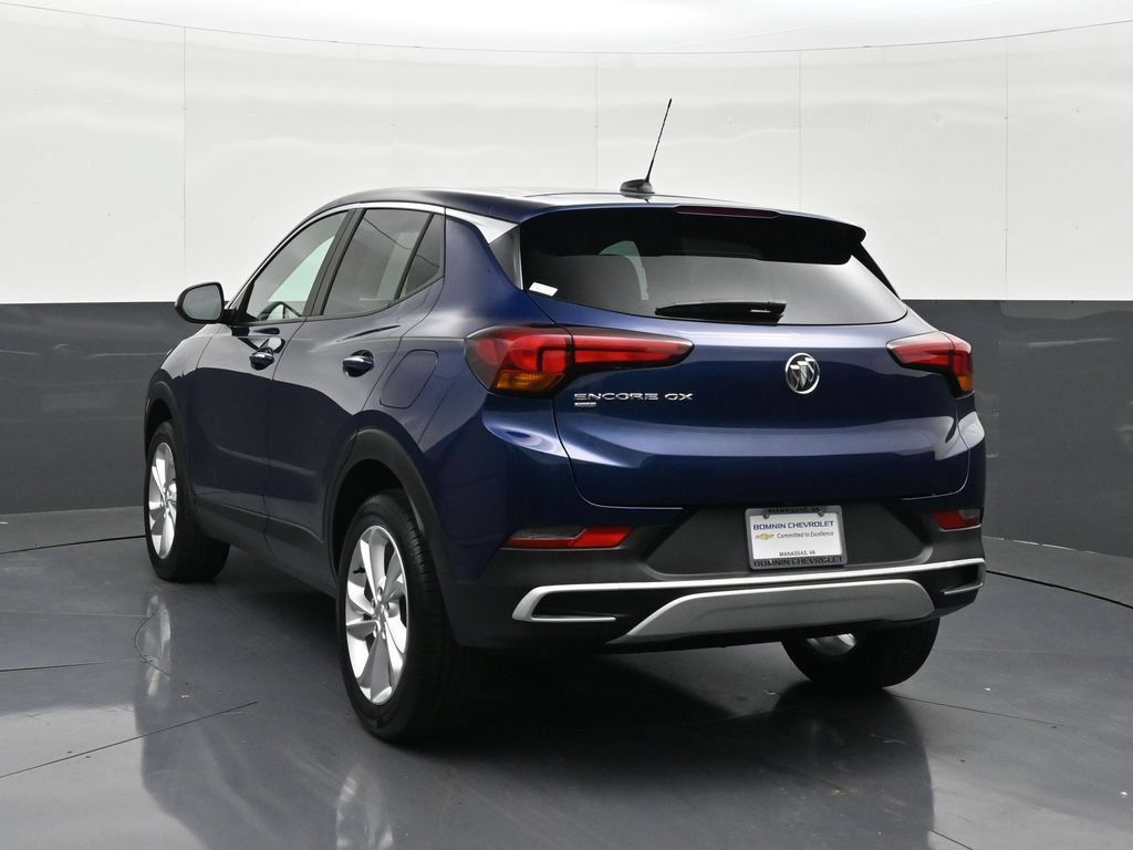 Used 2023 Buick Encore GX Preferred w/ Cold Weather Comfort Package AWD/4WD image 3