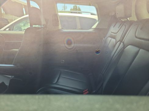 Used 2021 Jeep Grand Cherokee L Limited AWD/4WD image 9
