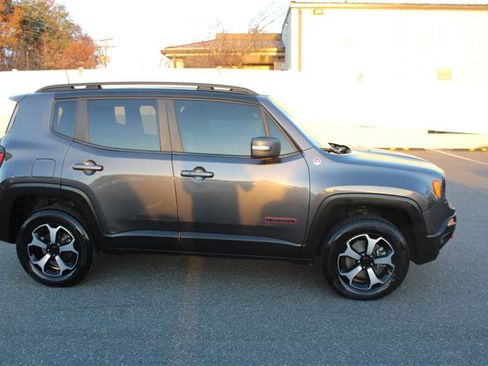Used 2020 Jeep Renegade Trailhawk image 9