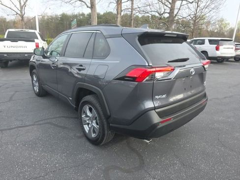 Used 2025 Toyota RAV4 LE image 5