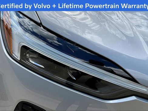 Used 2025 Volvo XC60 B5 Plus image 38