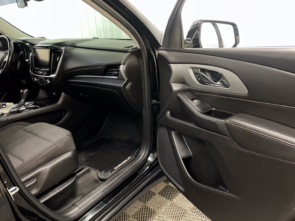 Used 2019 Chevrolet Traverse LT AWD/4WD image 34