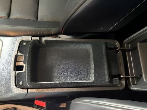 Used 2018 Jeep Grand Cherokee Summit AWD/4WD image 32