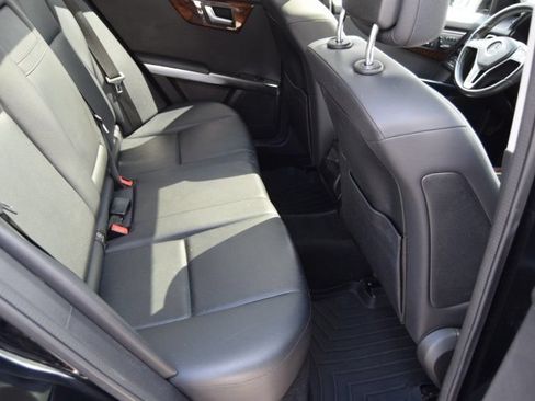 Used 2013 Mercedes-Benz GLK 350 4MATIC image 38