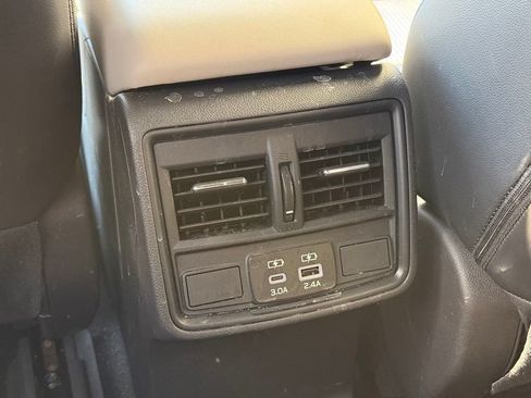Used 2026 Subaru Forester Premium AWD/4WD image 24