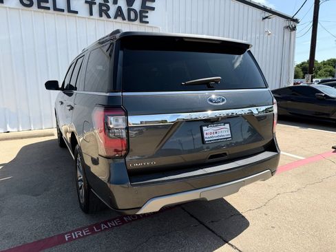 Used 2018 Ford Expedition Limited w/ Equipment Group 301A AWD/4WD image 5