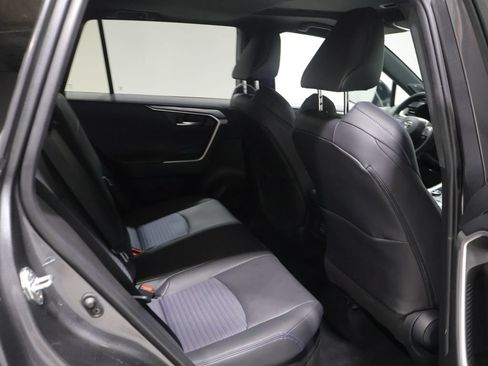 Used 2025 Toyota RAV4 XSE w/ Advanced Technology Package AWD/4WD image 21