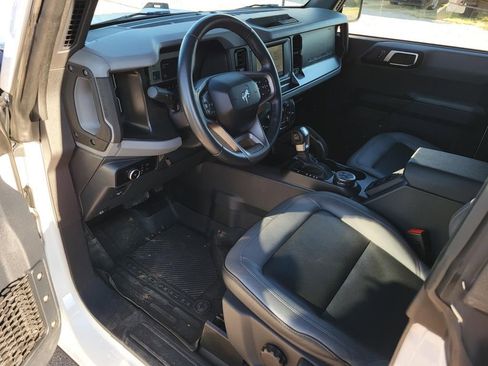 Used 2023 Ford Bronco Big Bend image 11