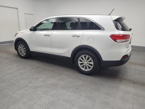Used 2016 Kia Sorento FWD image 3
