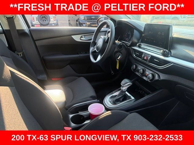 Used 2024 Kia Forte LXS FWD image 16