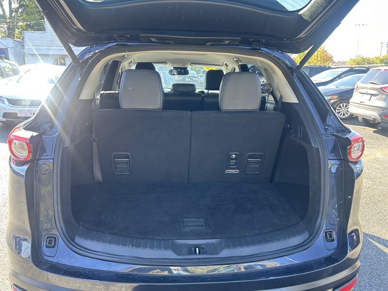 Used 2018 MAZDA CX-9 Touring AWD/4WD image 8