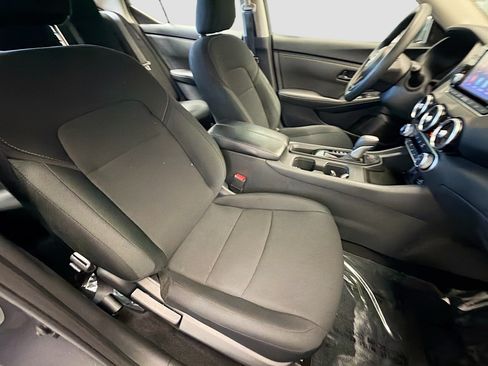 Used 2025 Nissan Sentra S FWD image 15