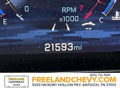 Used 2025 Chevrolet Equinox LT w/ Convenience Package II image 11