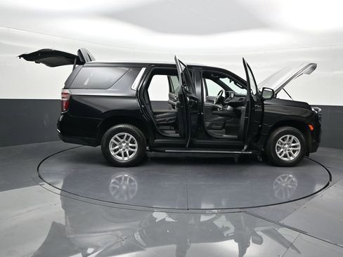 Used 2023 Chevrolet Tahoe LT image 33