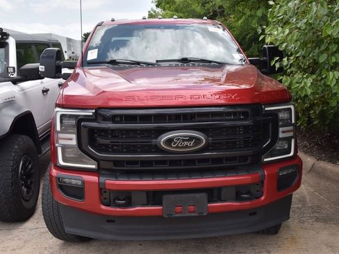 Used 2022 Ford F250 Lariat w/ Black Appearance Package AWD/4WD image 3