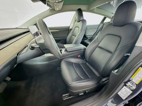 Used 2023 Tesla Model 3 Standard Range RWD image 13
