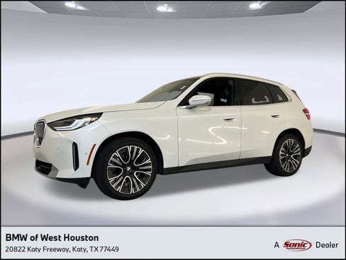 Used 2025 BMW X3 xDrive30i w/ Premium Package image 1