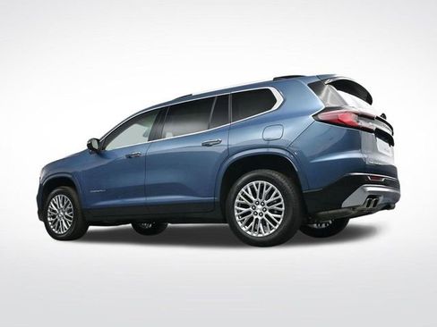 Used 2025 GMC Acadia Denali image 33