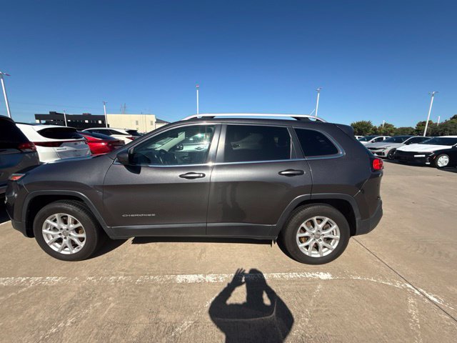 Used 2015 Jeep Cherokee Latitude AWD/4WD image 11