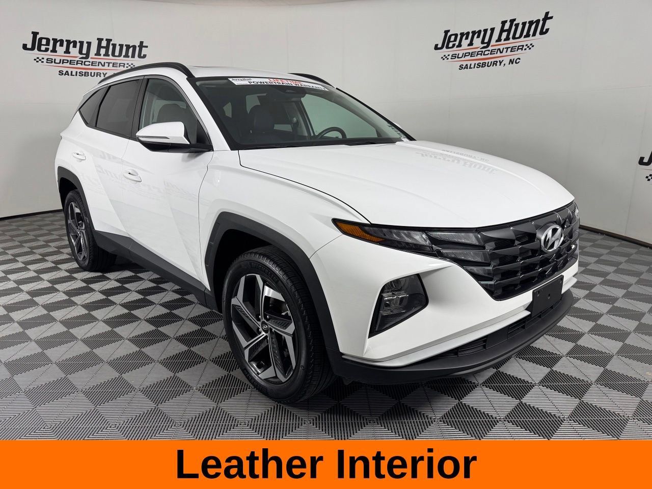 Used 2024 Hyundai Tucson SEL w/ Convenience Package AWD/4WD image 6