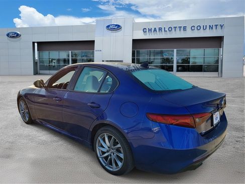 Used 2023 Alfa Romeo Giulia Sprint image 3