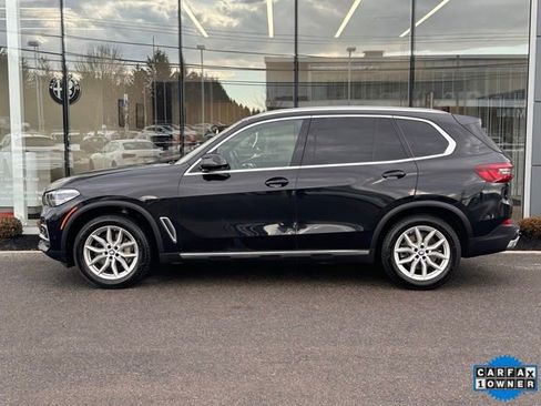 Used 2023 BMW X5 xDrive40i w/ Premium Package AWD/4WD image 3