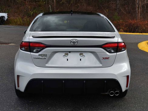 Used 2023 Toyota Corolla XSE image 7