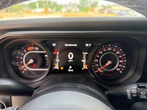 New 2026 Jeep Wrangler Unlimited Sport AWD/4WD image 11