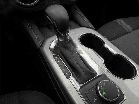 Certified 2024 Chevrolet Blazer LT w/ Convenience Package image 20