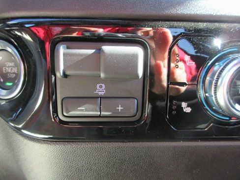 New 2026 GMC Sierra 1500 Elevation AWD/4WD image 18