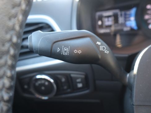 Used 2023 Ford Edge SEL w/ Convenience Package image 17